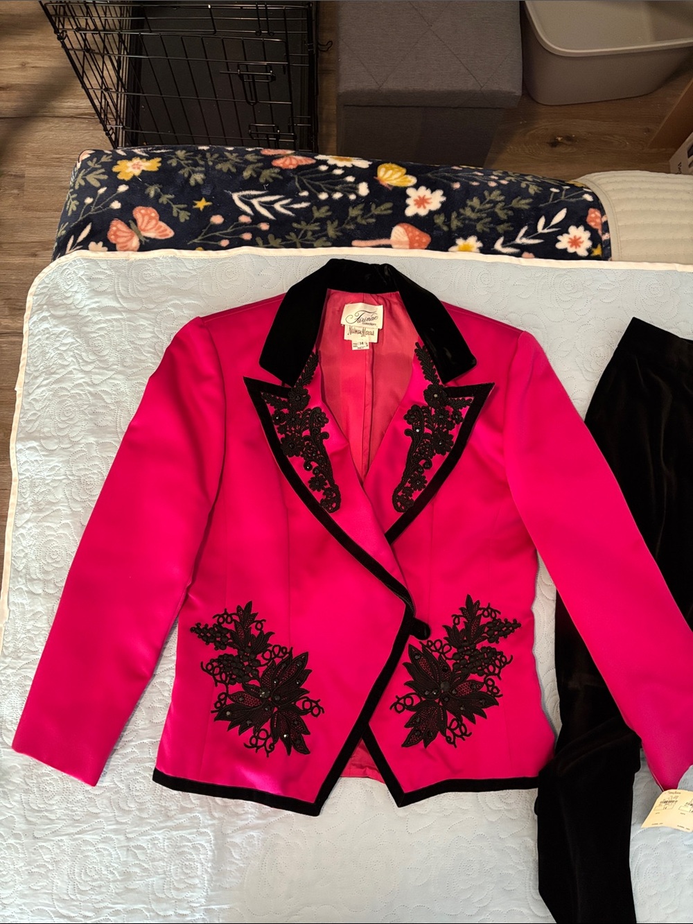 Farinae Collection by Neiman Marcus Hot Pink Velvet-Trim Blazer w Appliqués